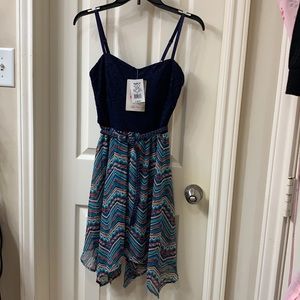Lily Rose Juniors medium dress